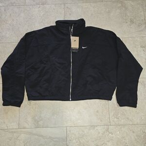 Nike Men’s Black Full-Zip Jacket